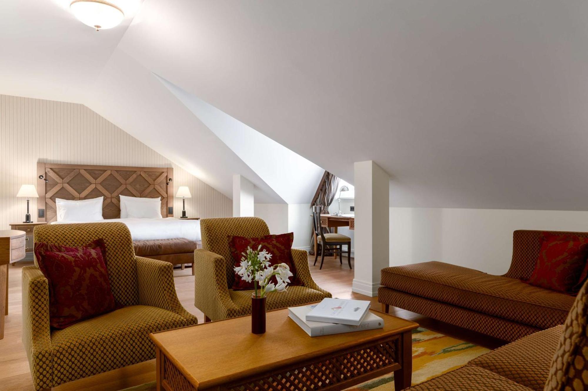 Grand Hotel Kempinski High Tatras Strbske Pleso Exterior foto