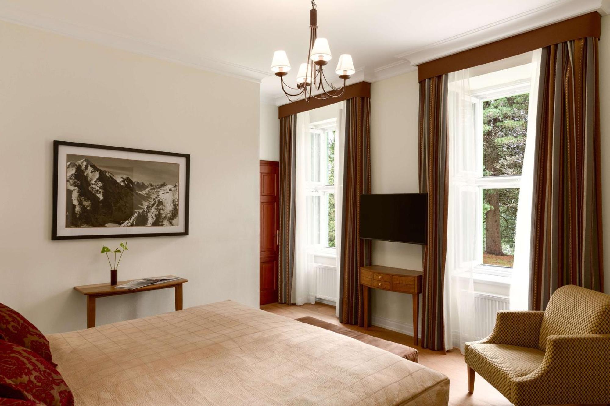 Grand Hotel Kempinski High Tatras Strbske Pleso Exterior foto